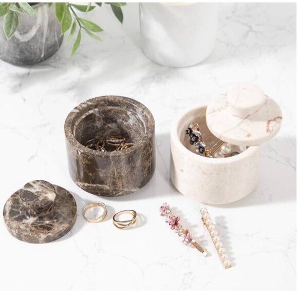 Beige Marble Salt Cellar with Lid (3.5oz) - Versatile Marble Jar To Store Spices - Picture 6 of 12